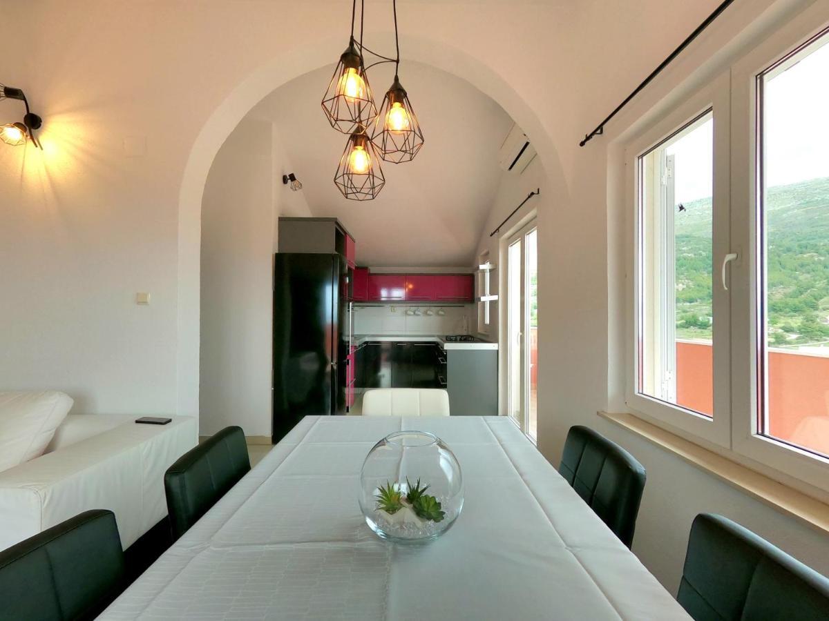 Lifestyle Apartment Подстрана Екстериор снимка