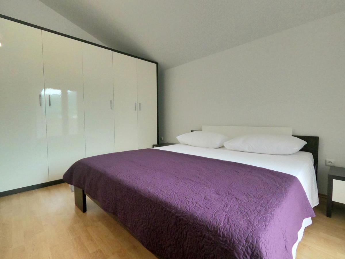 Lifestyle Apartment Подстрана Екстериор снимка