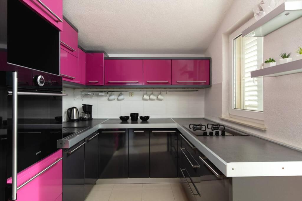 Lifestyle Apartment Подстрана Екстериор снимка